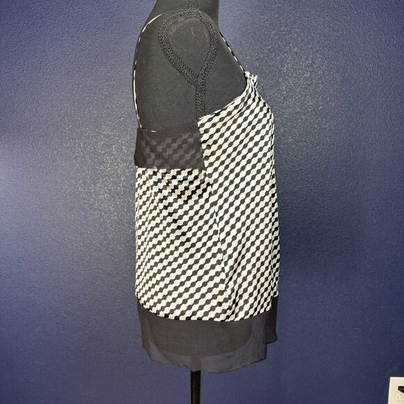 NWT Poleci silk black & white patterned tank, size 2 - Picture 3 of 9